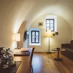 Heritage Hotel 4*