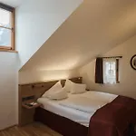 Heritage Hotel 4*