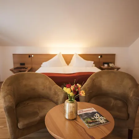 Hotel Heritage 4*