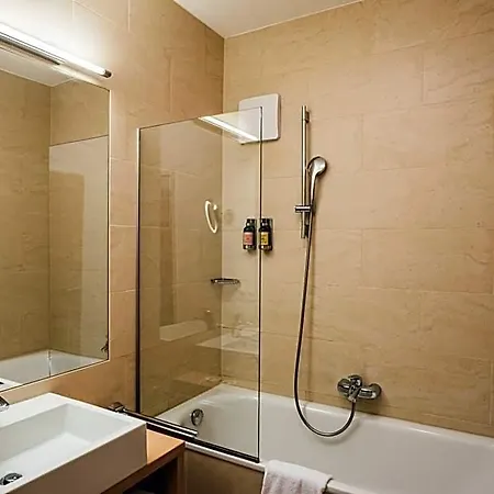 Heritage Hotel 4*