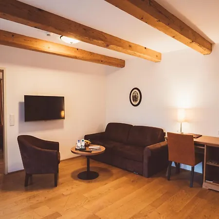 Hotel Heritage