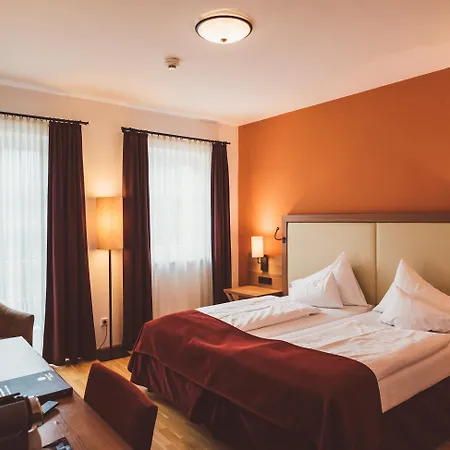 Heritage Hotel 4*